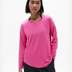 Athleta Bright Pink Long Sleeve Tee